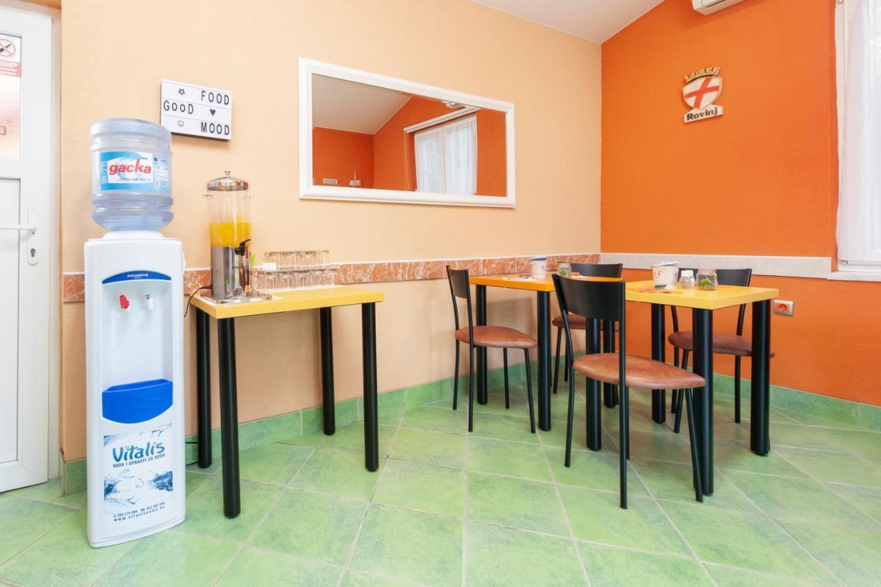 Apartments Erik B&B Adults Only Rovigno Esterno foto