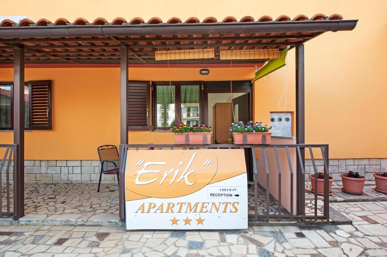 Apartments Erik B&B Adults Only Rovigno Esterno foto
