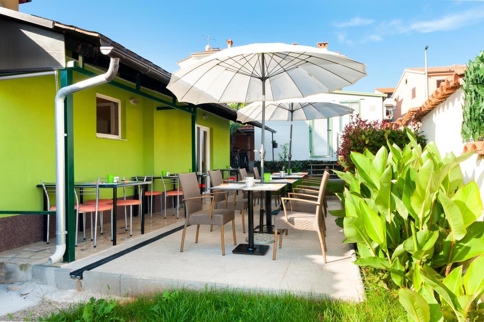 Apartments Erik B&B Adults Only Rovigno Esterno foto