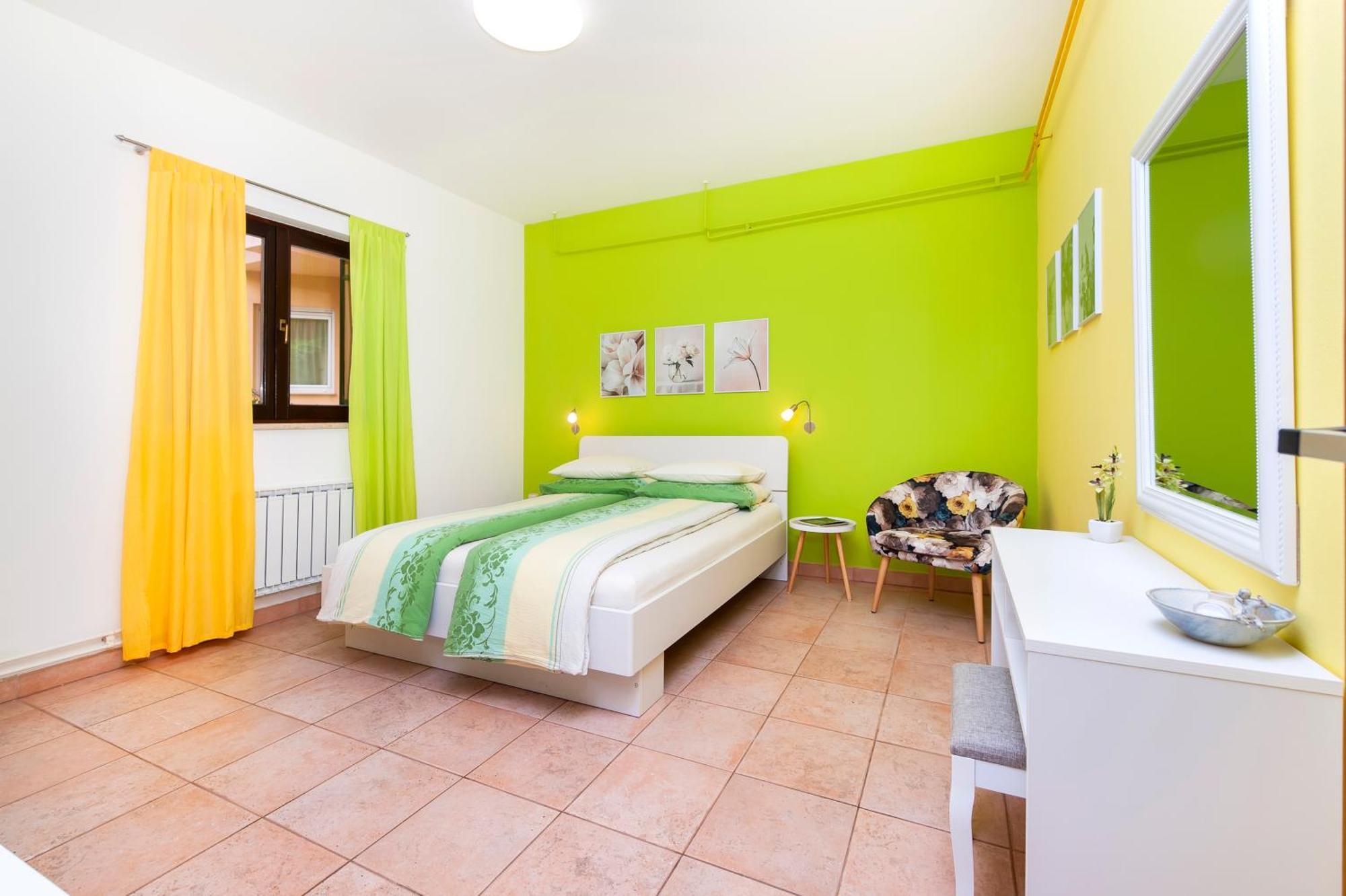 Apartments Erik B&B Adults Only Rovigno Esterno foto